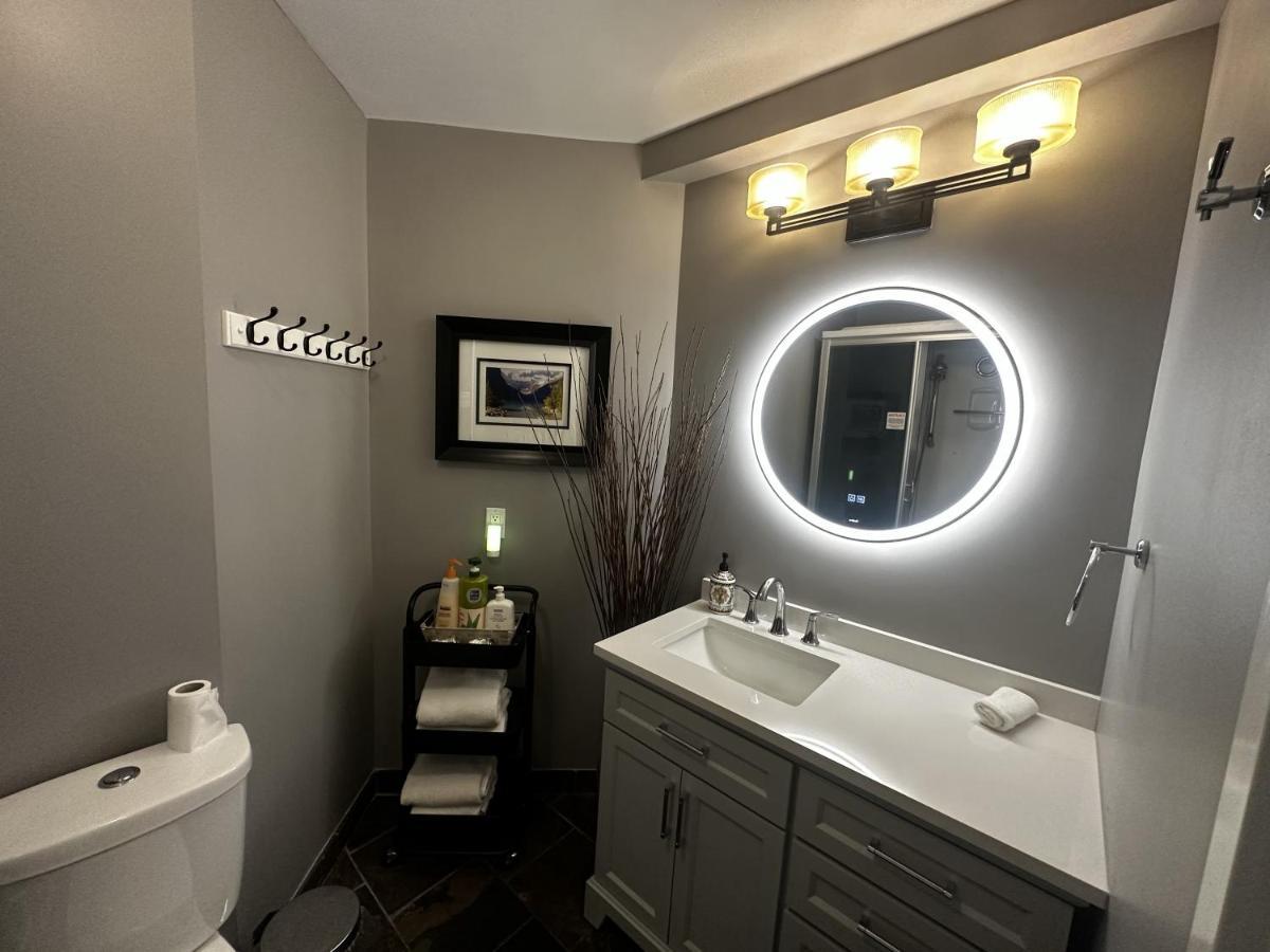 Luxury Two Queen Beds Condo - Grande Rockies Resort Indoor Parking Pool Hot Tub Gym Canmore Esterno foto