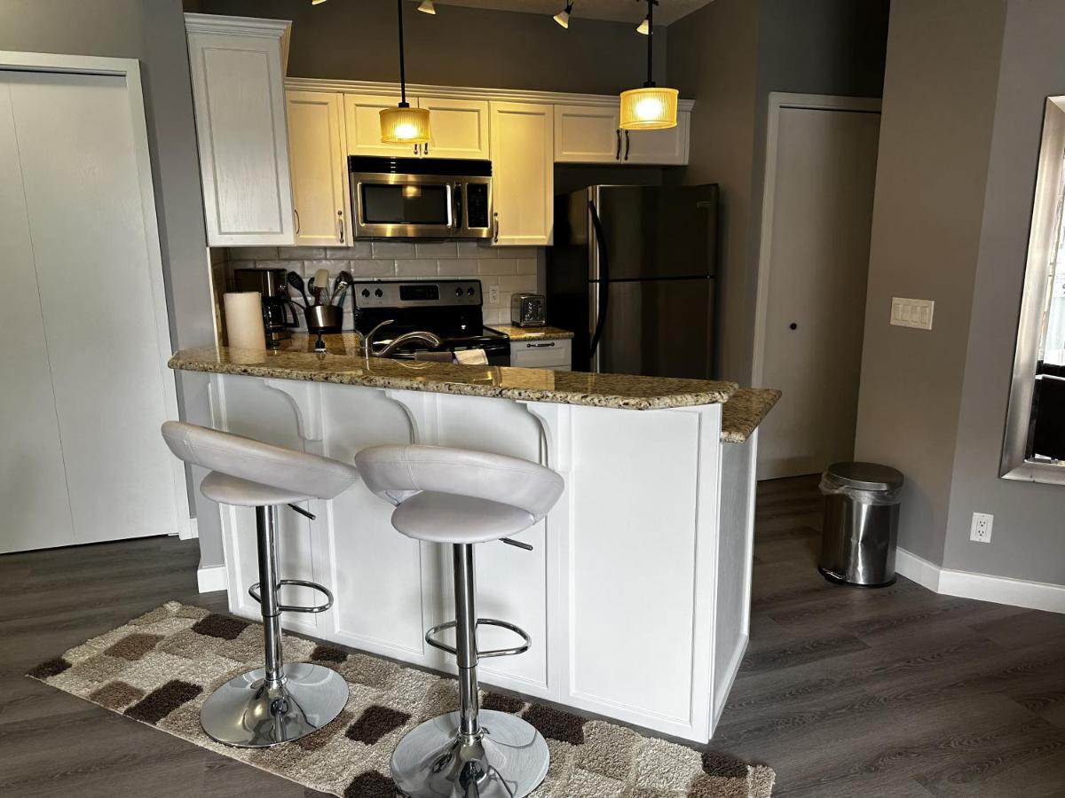 Luxury Two Queen Beds Condo - Grande Rockies Resort Indoor Parking Pool Hot Tub Gym Canmore Esterno foto